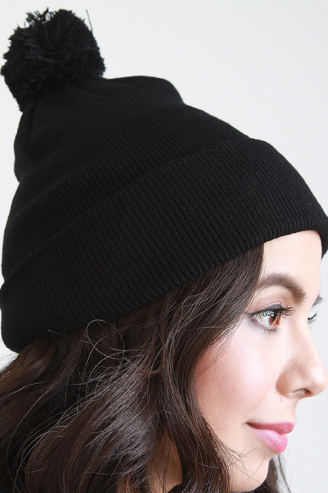 Pom Pom Thin Ribbed Beanie